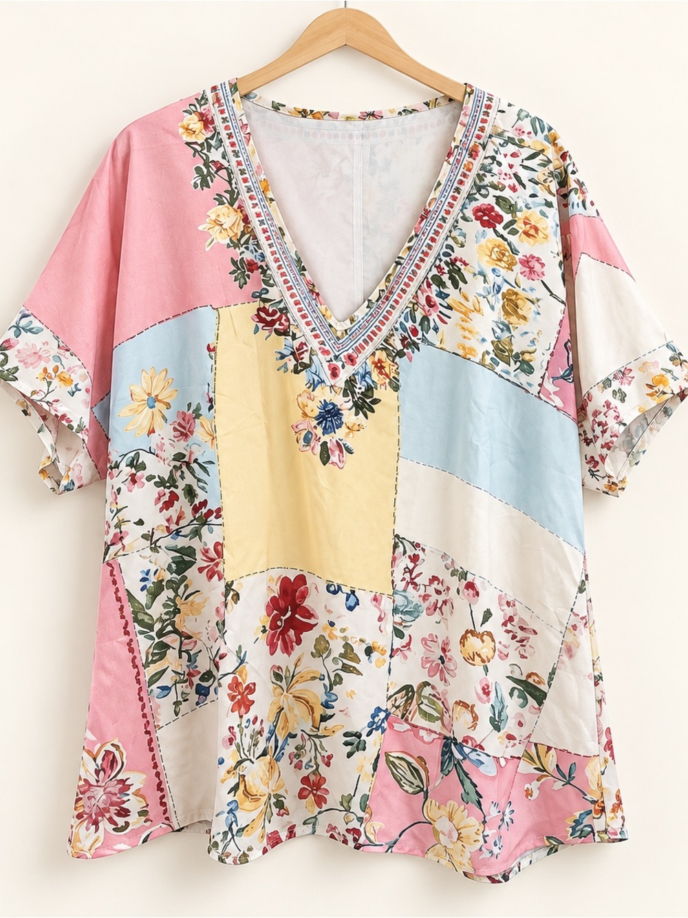 SHEIN Curve 1XL Pastel Floral Patchwork Boho V-Neck Blouse NWOT